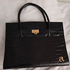 Italy Hand Bag Alligator Embossed